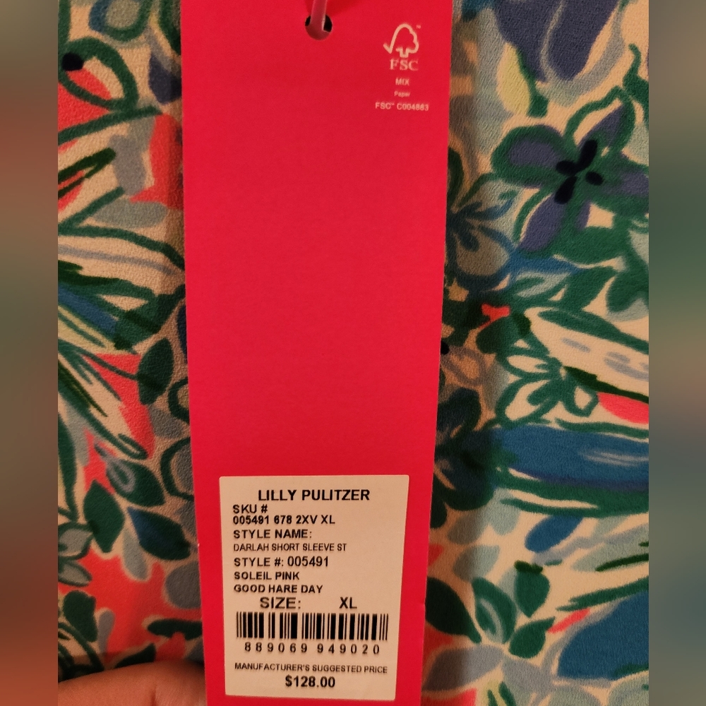 Lilly Pulitzer short sleeve top - Picture 2 of 2